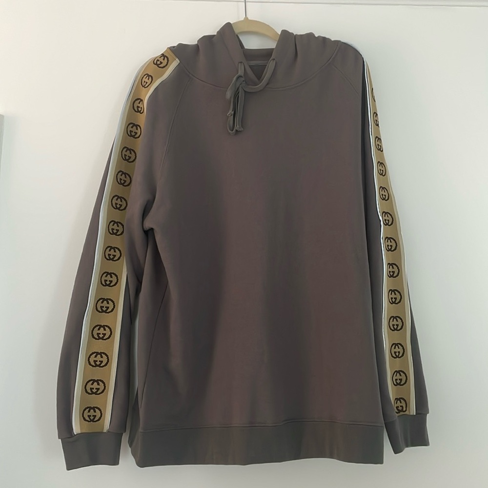 Gucci sweatshirt